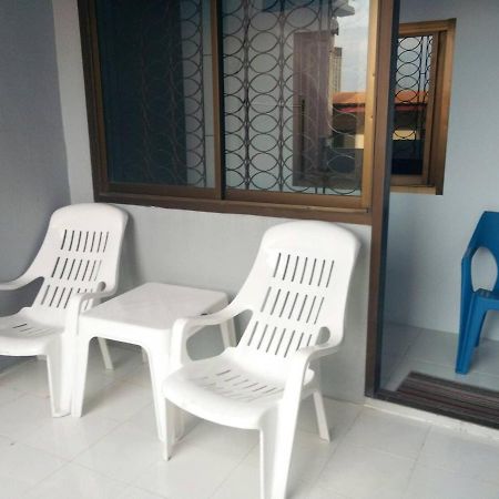 A & P House Daire Bangkok Dış mekan fotoğraf
