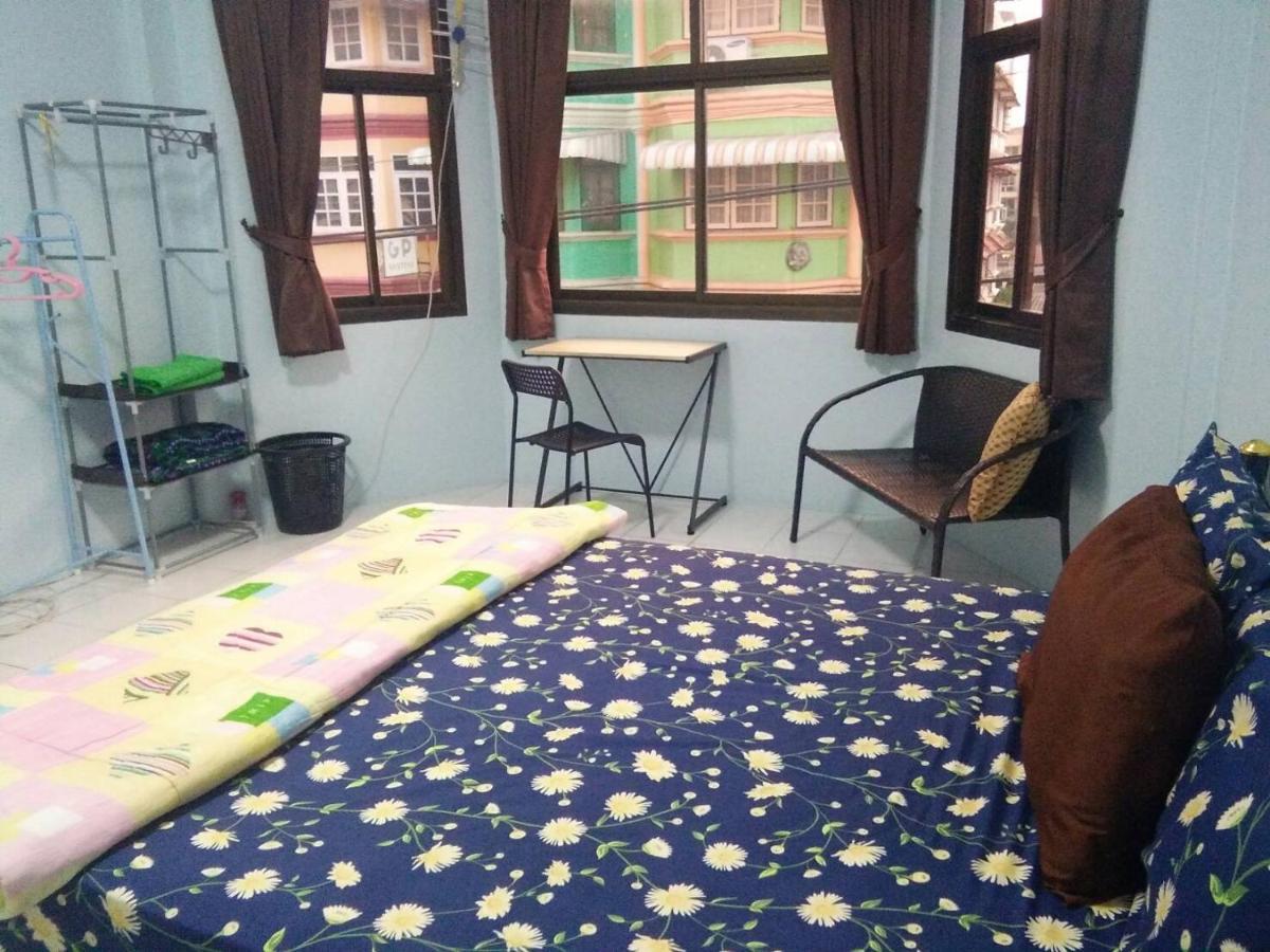 A & P House Daire Bangkok Dış mekan fotoğraf